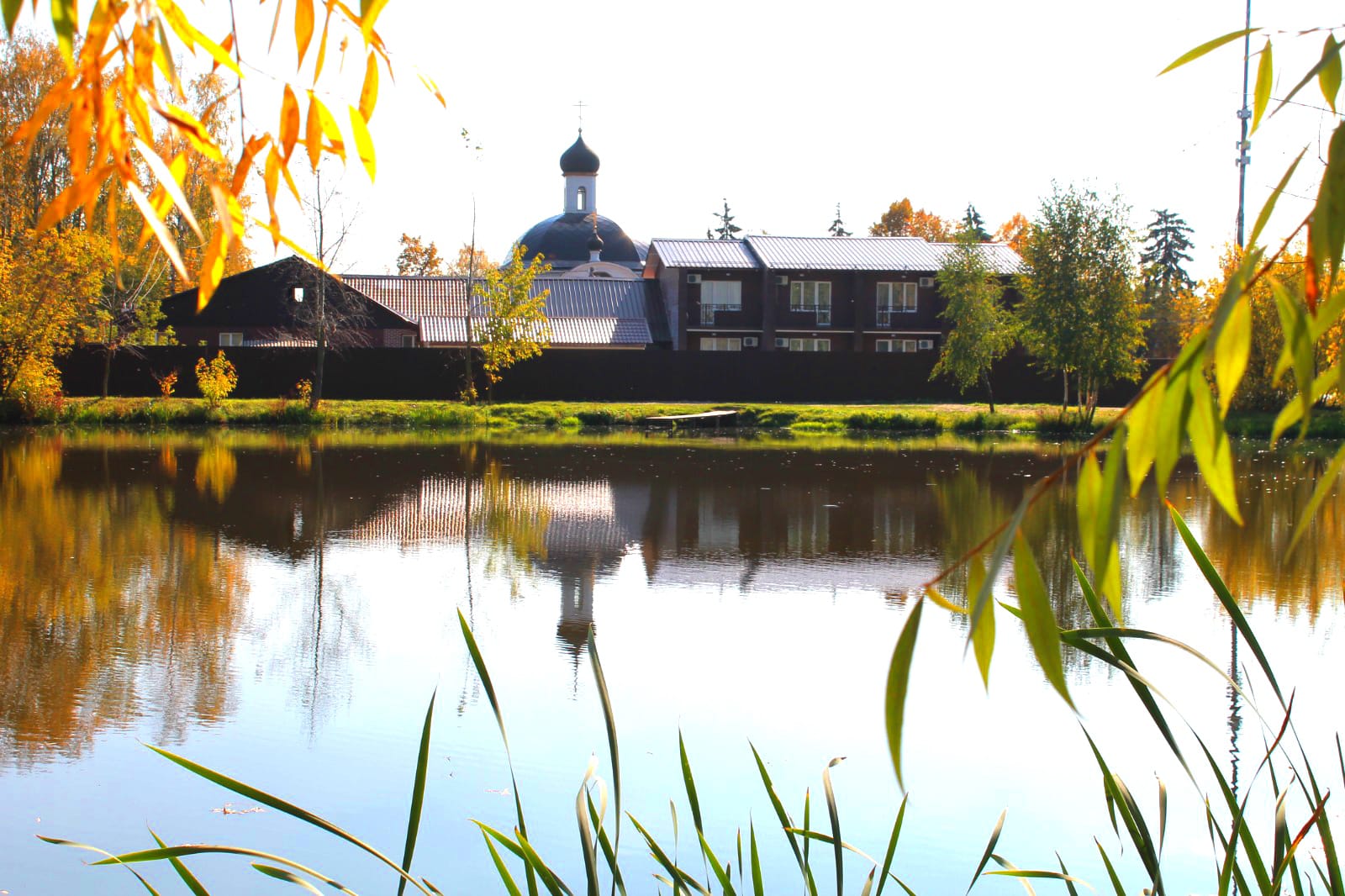 Фото отеля 1