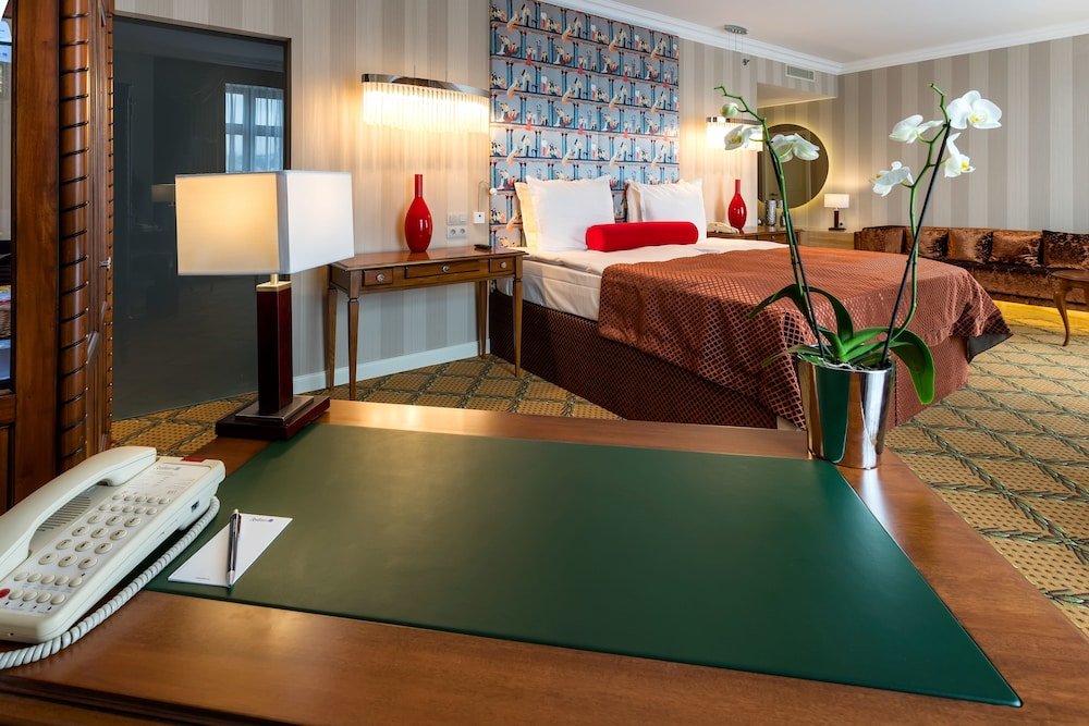 Фото Radisson Blu Carlton Hotel, Bratislava