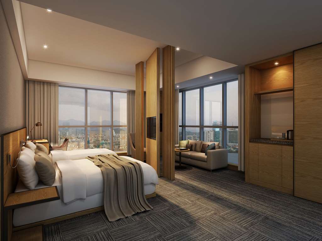 Фото Golden Tulip Incheon Airport Hotel & Suites