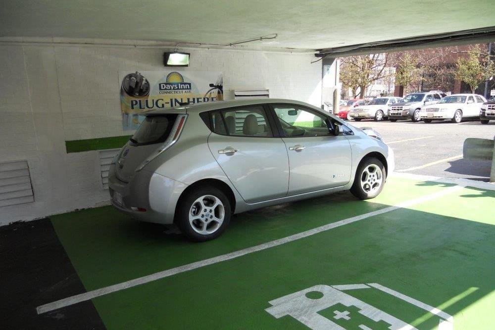 Фото Days Inn by Wyndham Washington DC/Connecticut Avenue