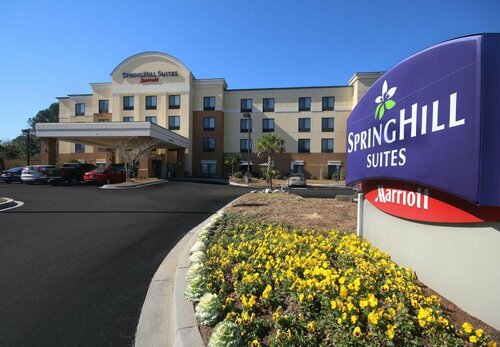 Гостиница SpringHill Suites by Marriott Charleston N. Ashley Phosphate