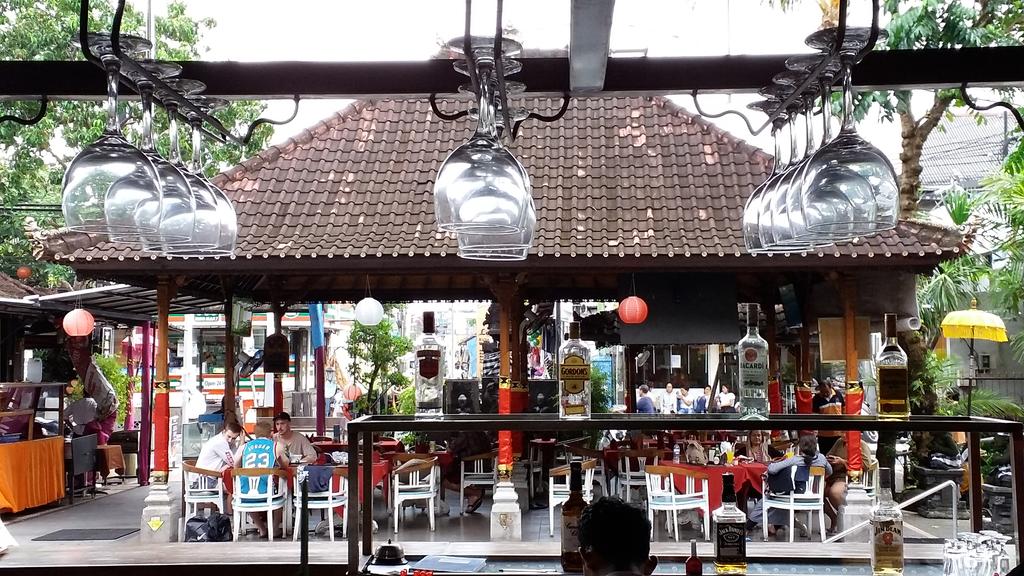 Фото Legian Village Hotel