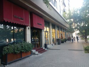The Rooms by Emiland (Ataturk Avenue, 133B), restaurant
