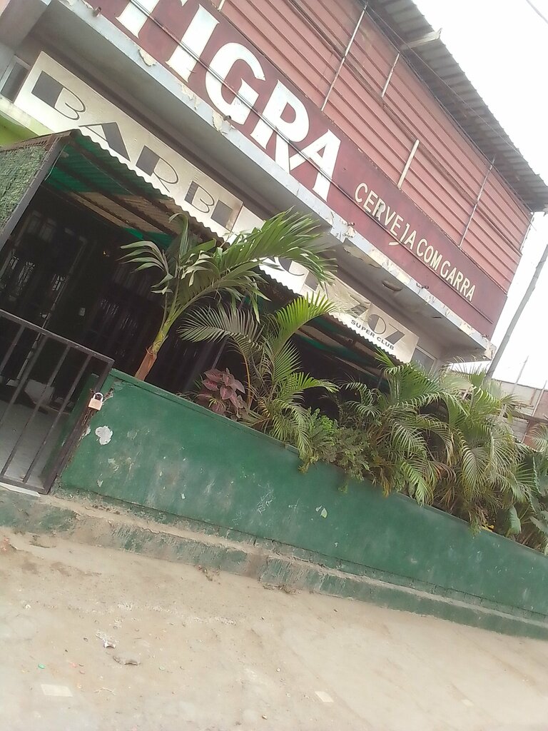 Bar, pub Bar Black, Loanda, photo