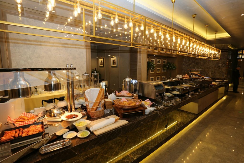 Фото Metropolo Classiq Shanghai Nanjing Road East Hotel