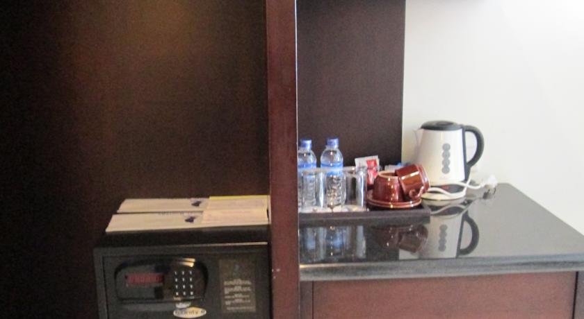 Фото Hotel Menara Bahtera