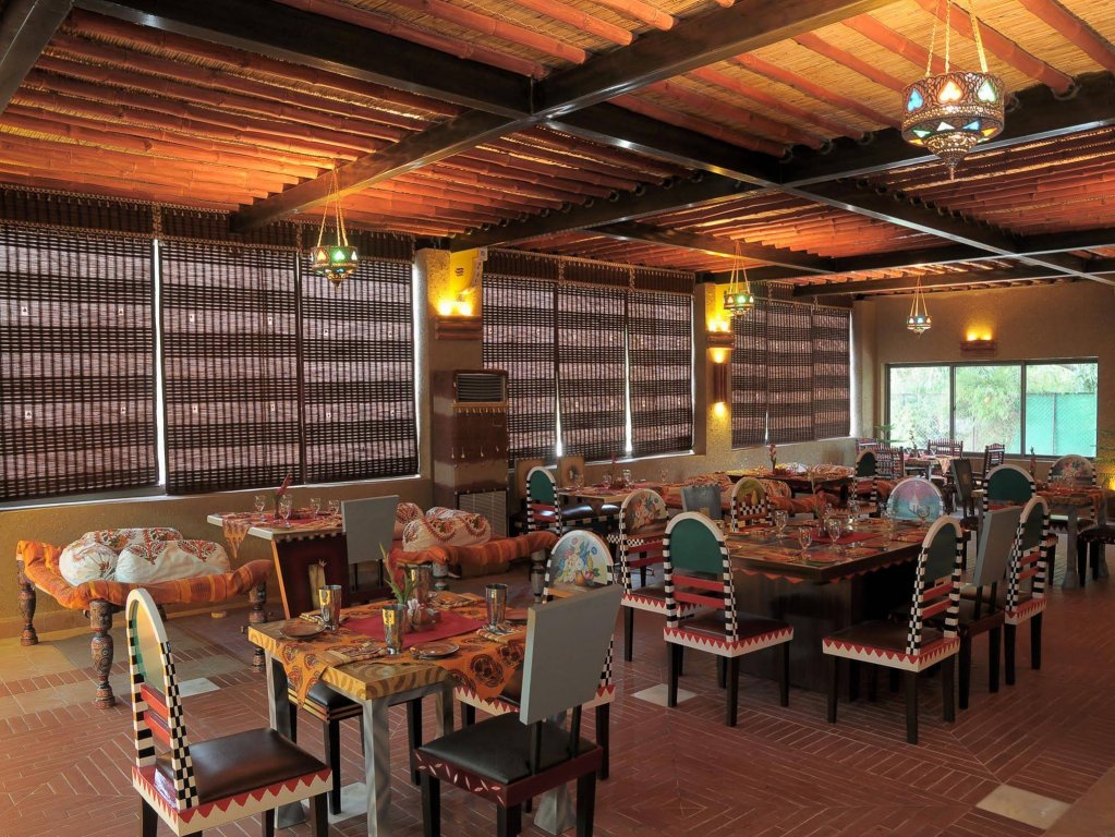 Фото Hotel One - The Mall Lahore