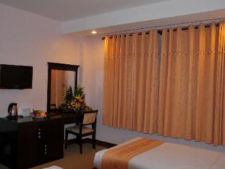 Фото Dong Kinh Hotel