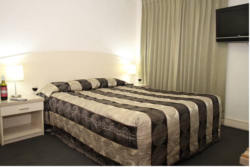 Фото Comfort Inn & Suites Goodearth Perth