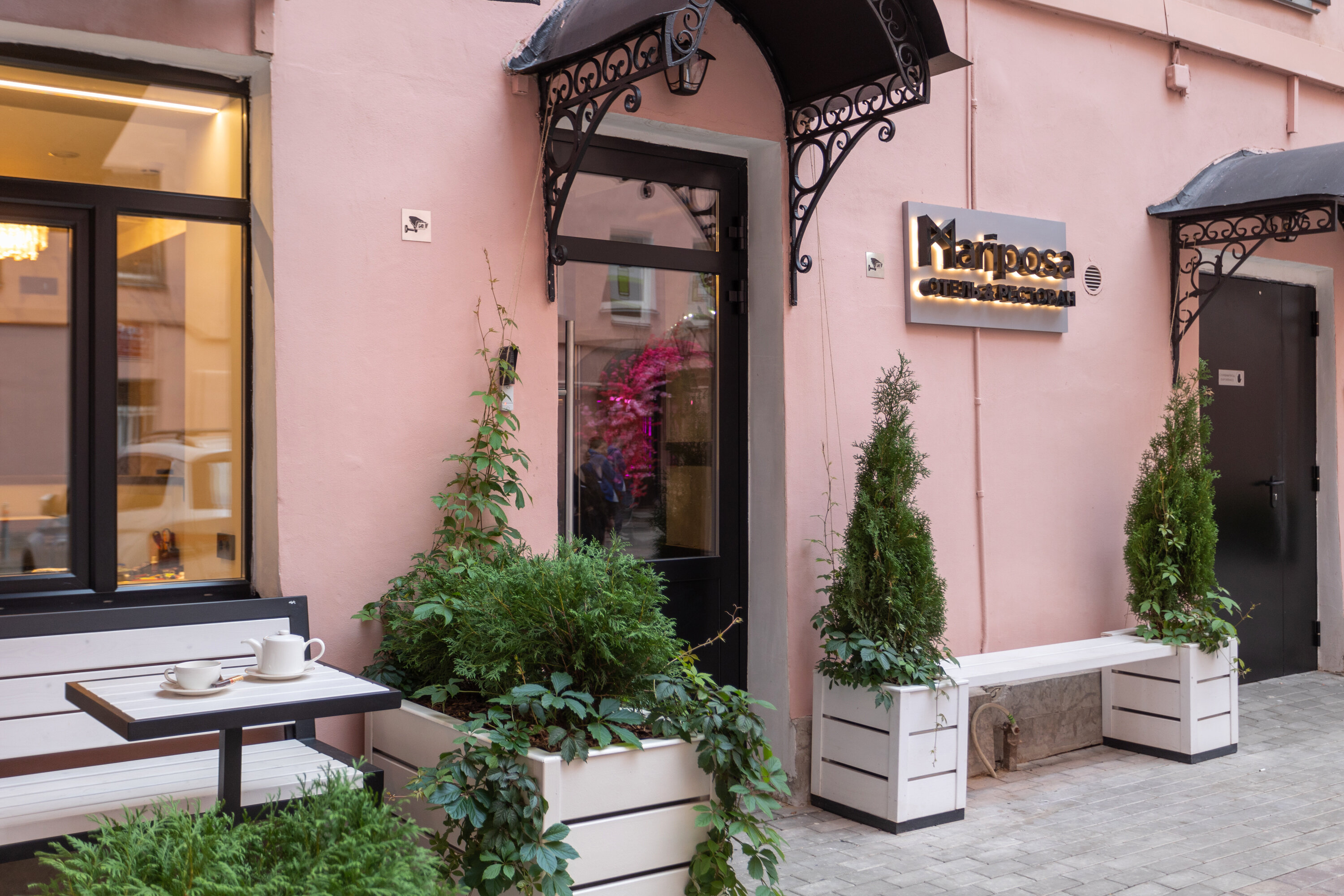 Фото Марипоса