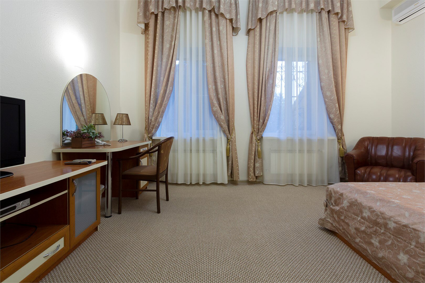 Фото Приват Отель