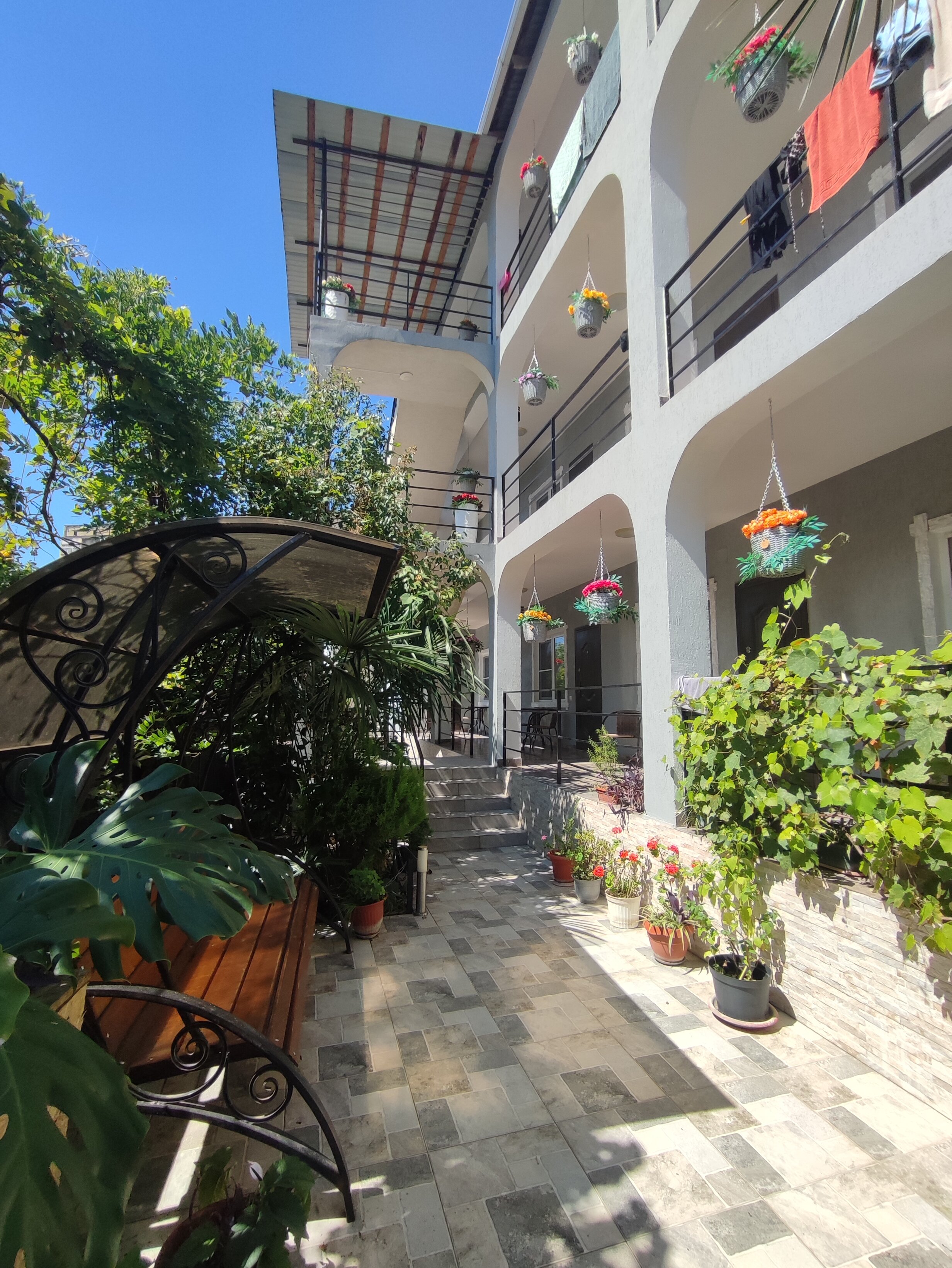 Фото Изумрудный