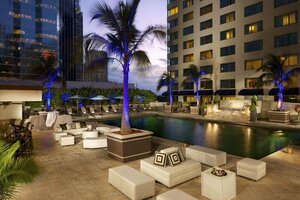 отель Jw Marriott Miami