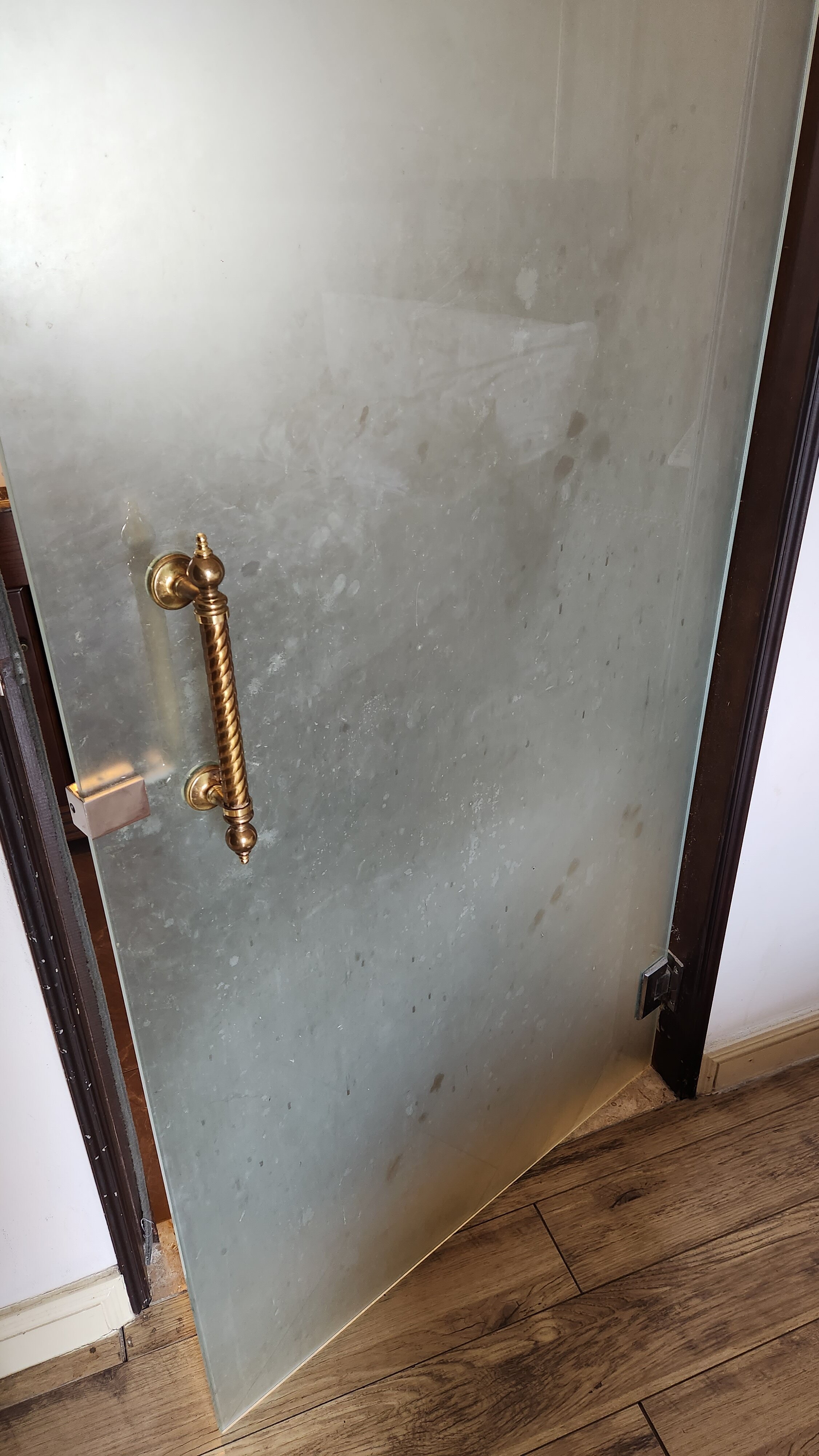 Фото Four Seasons Place