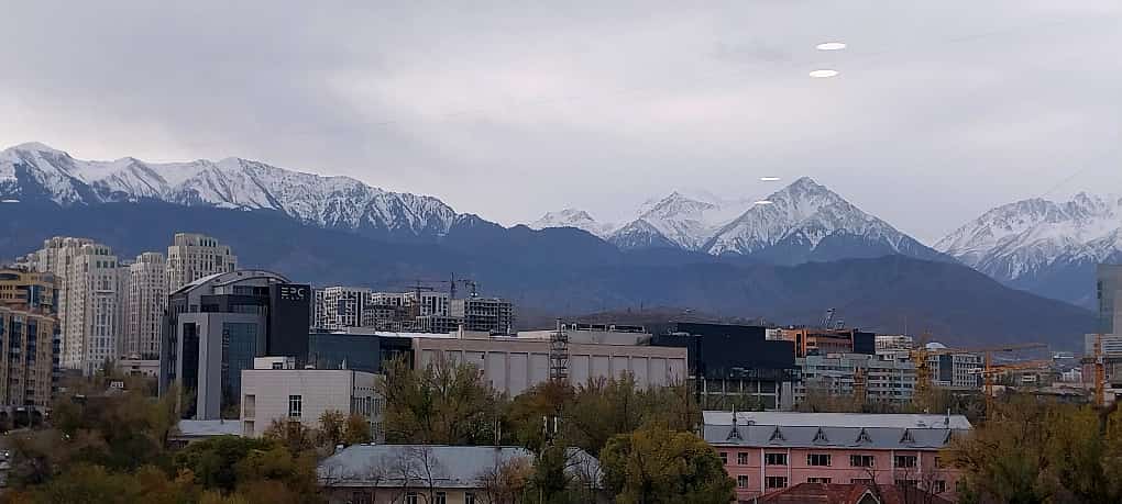 Фото Holiday Inn Express Almaty