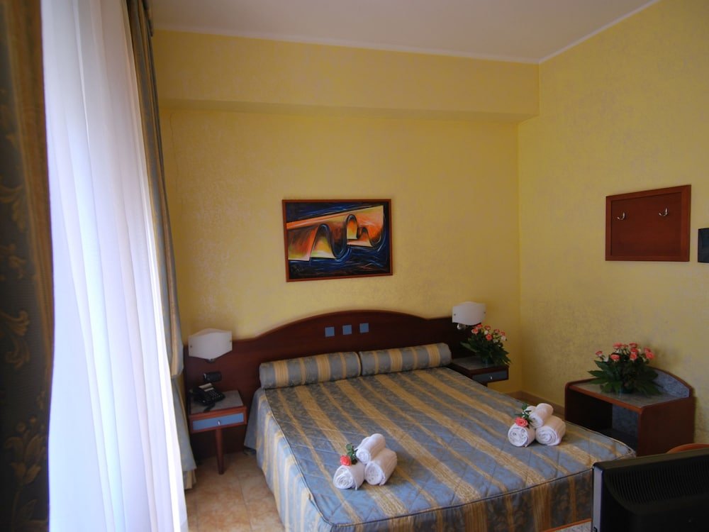 Фото Hotel San Giuseppe - CityHotel Catanzaro
