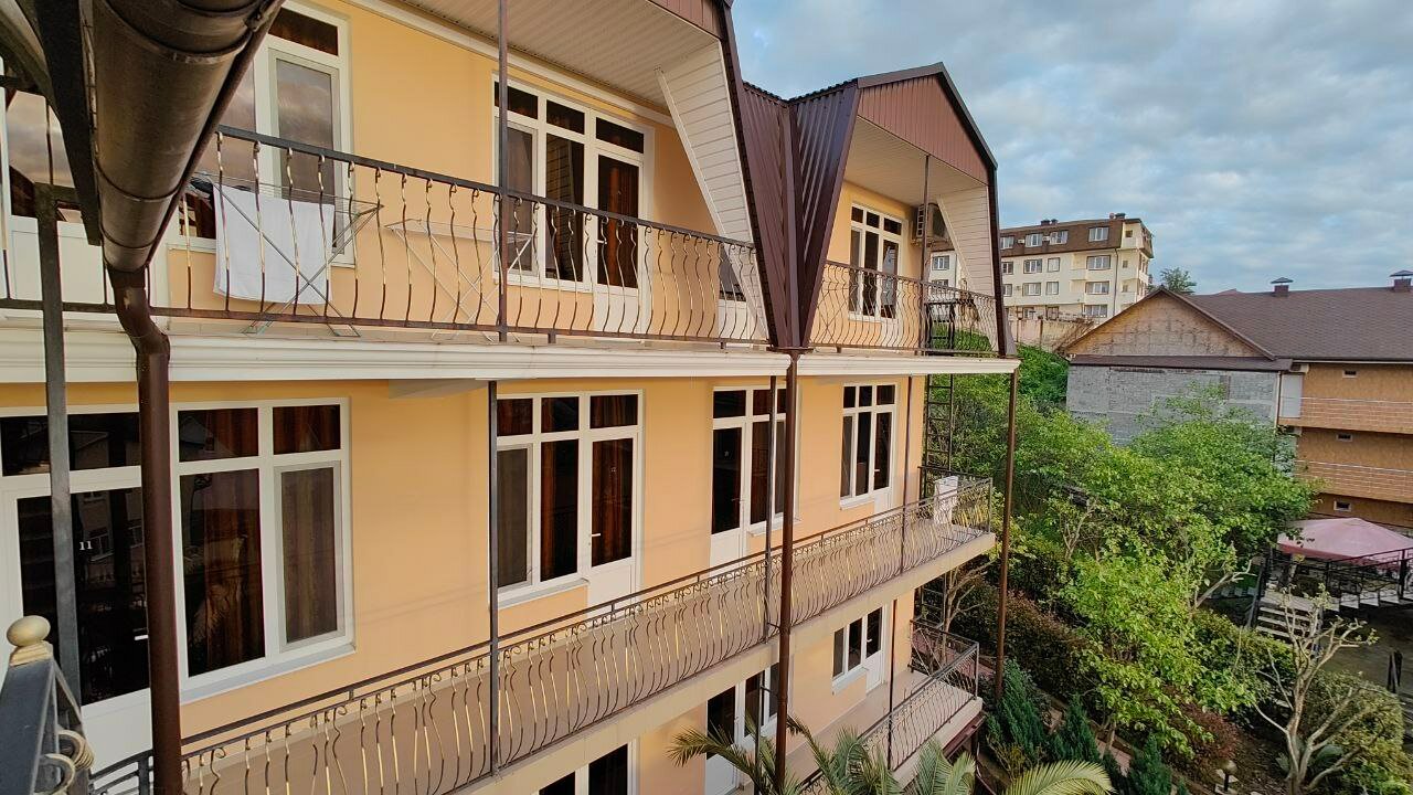 Фото отеля 3