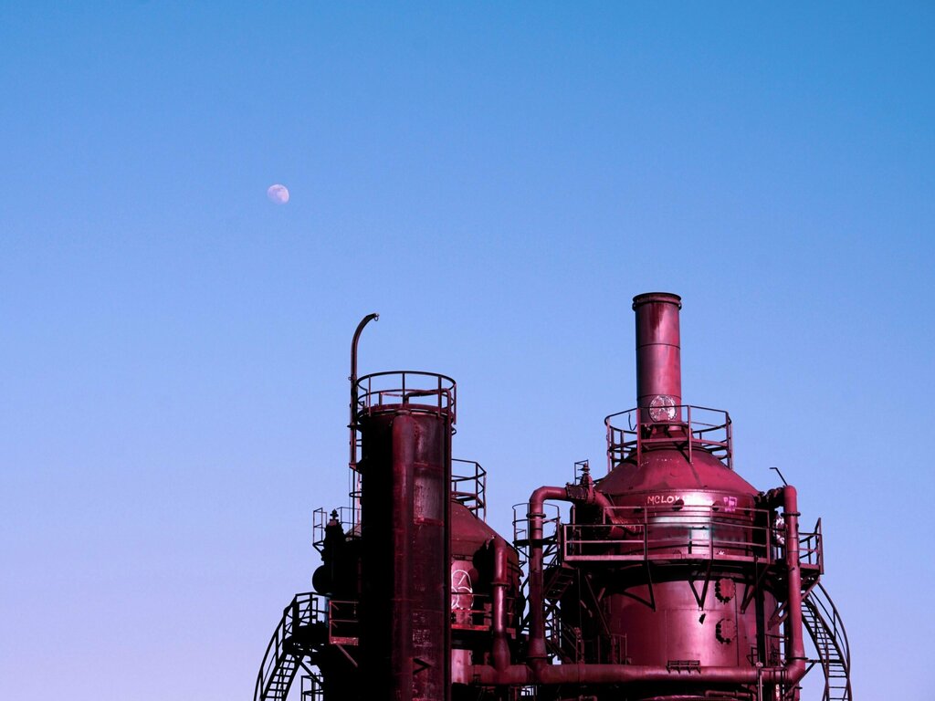 Oil and gas equipment Abu Dhabi Industrial Supply, Abu Dhabi, photo