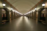 Dostoyevskaya (Vladimirskiy Avenue, 21), metro station