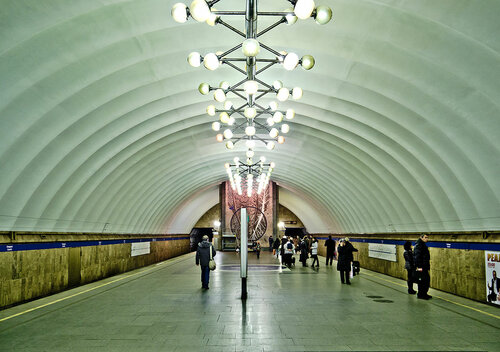 Ozerki (Vyborgskoye Highway No:1, Saint Petersburg), metro istasyonu  Saint‑Petersburg'dan