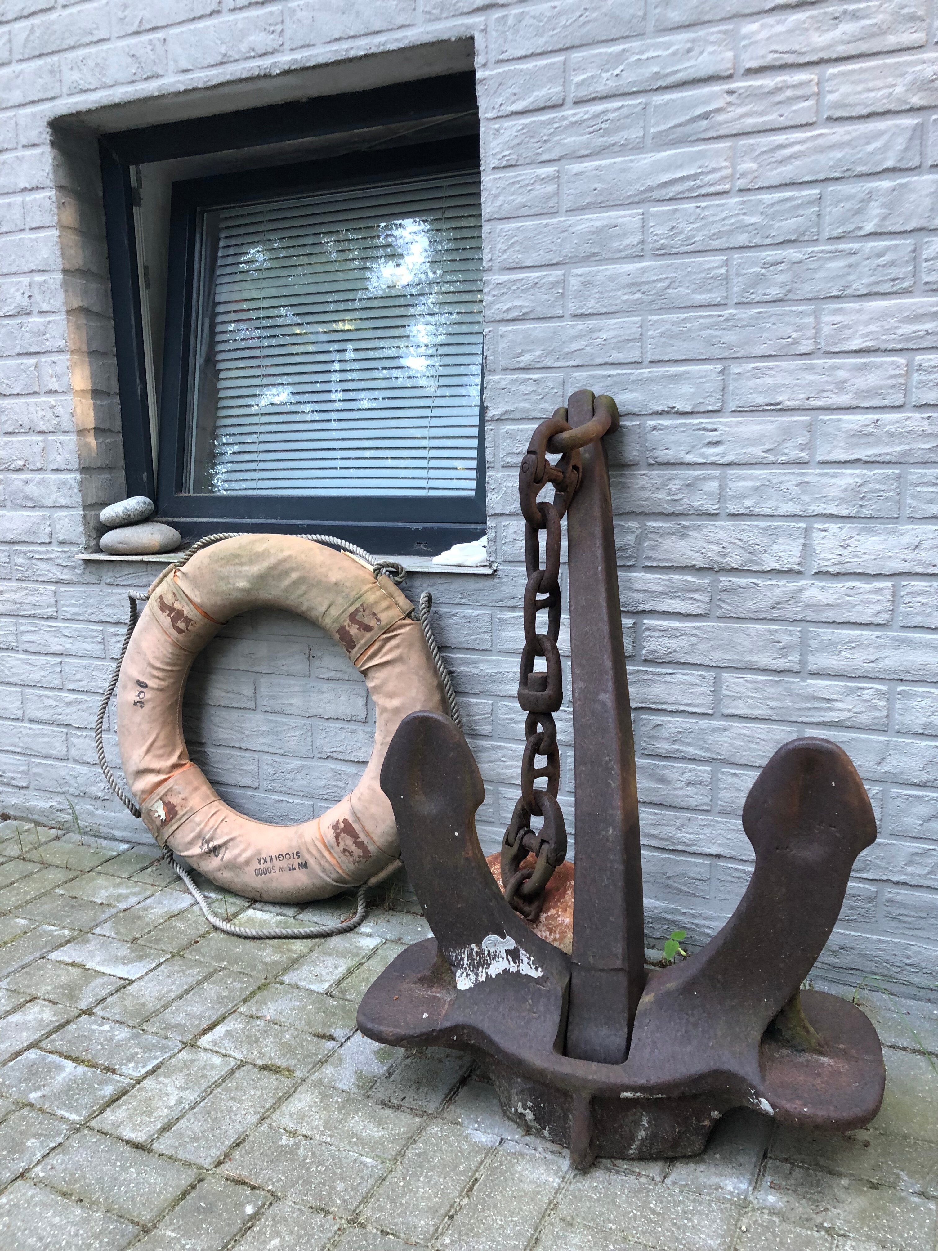 Фото Whale apart