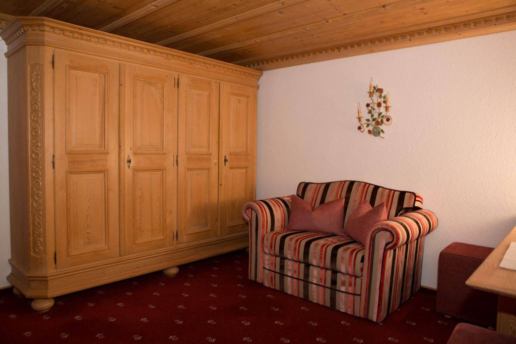 Фото Hotel Brunnenhof