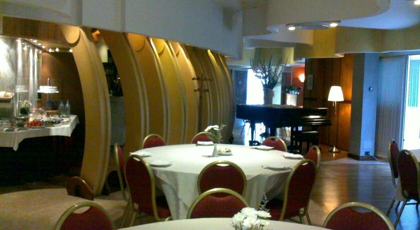 Фото Hotel Due Torri Tempesta Di Casarin Venerio & C. SAS