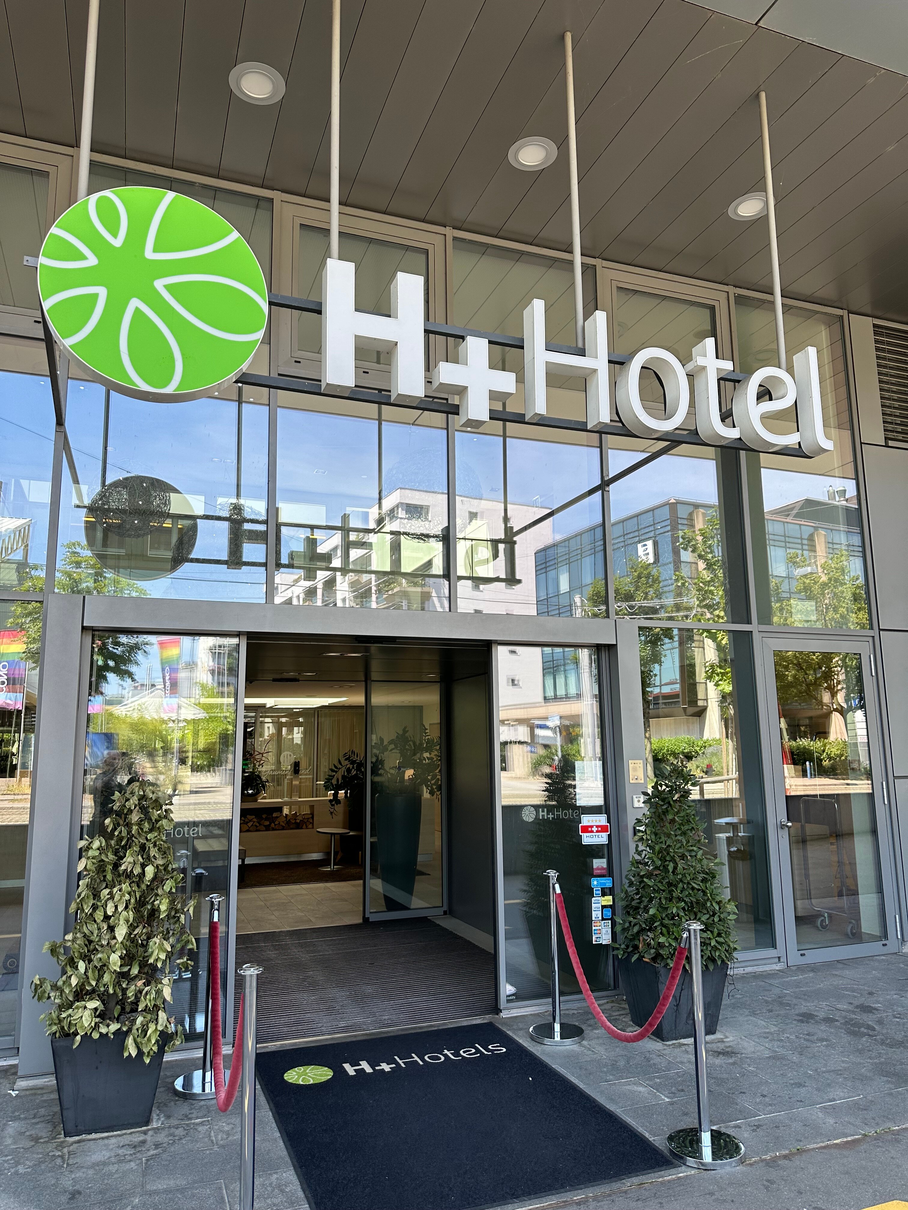 Фото H+ Hotel Zürich