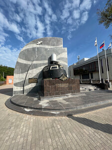 Морякам, погибших подводных лодок (Leningrad Region, Vsevolozhckiy DIstrict, Koltushi, Koltushskoye shosse), monument, memorial