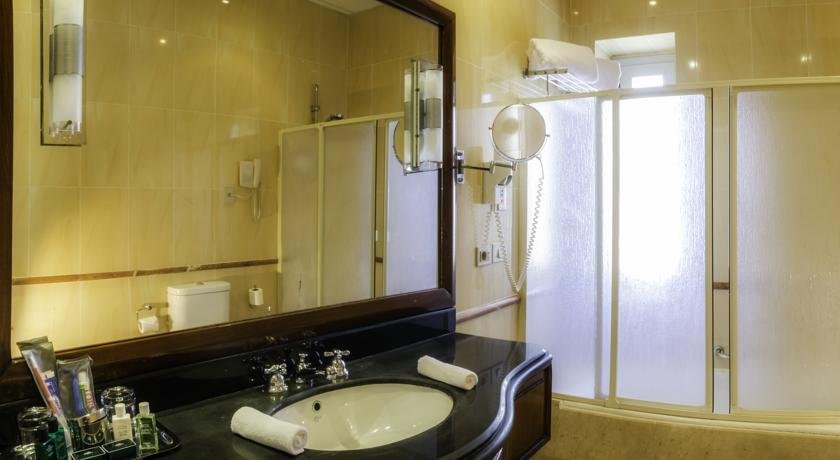 Фото Steigenberger Cecil Hotel