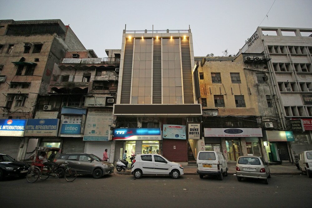 Фото Oyo 4883 Duke Hotel