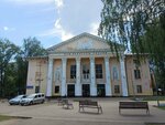 Хат Поттер (Novovyatskiy rayon, Sovetskaya ulitsa, 17) ، مدرسة لتعليم الرقص