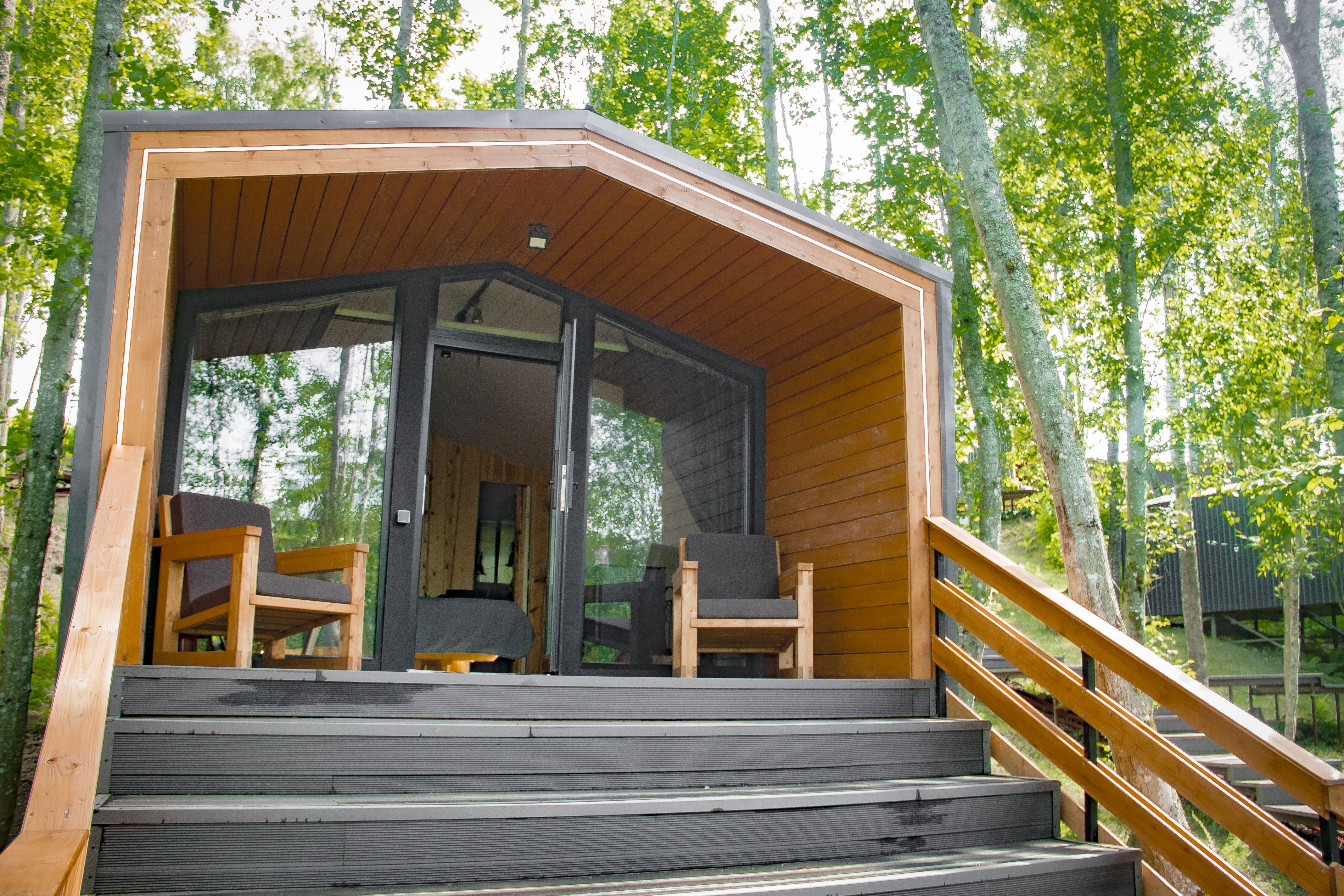 Фото BlackVillage