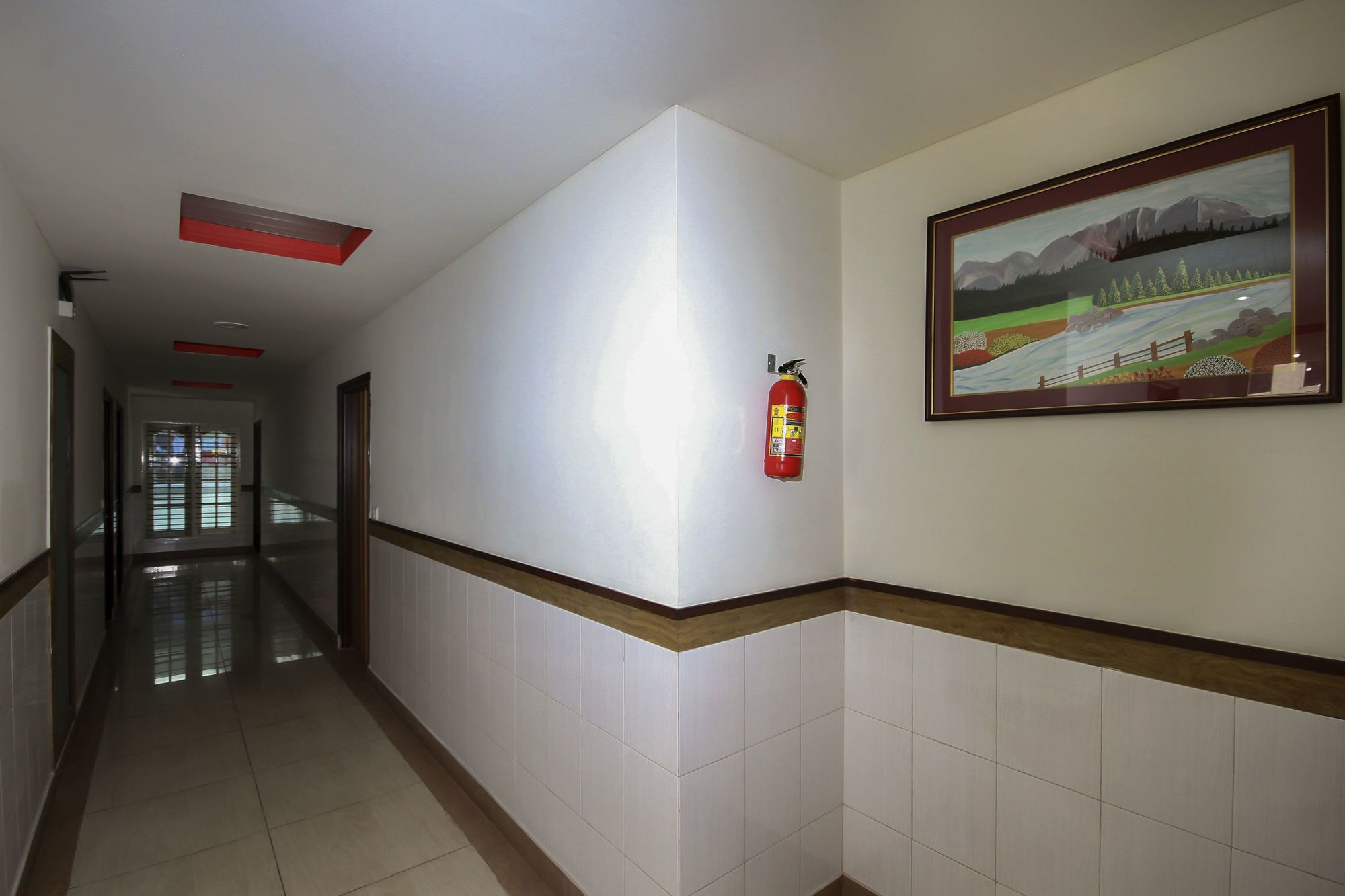 Фото Oyo 8501 Abhimaani Comforts