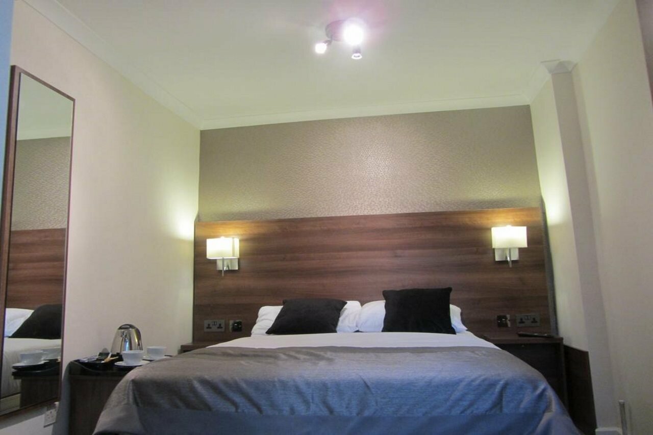 Фото Goodwood Hotel