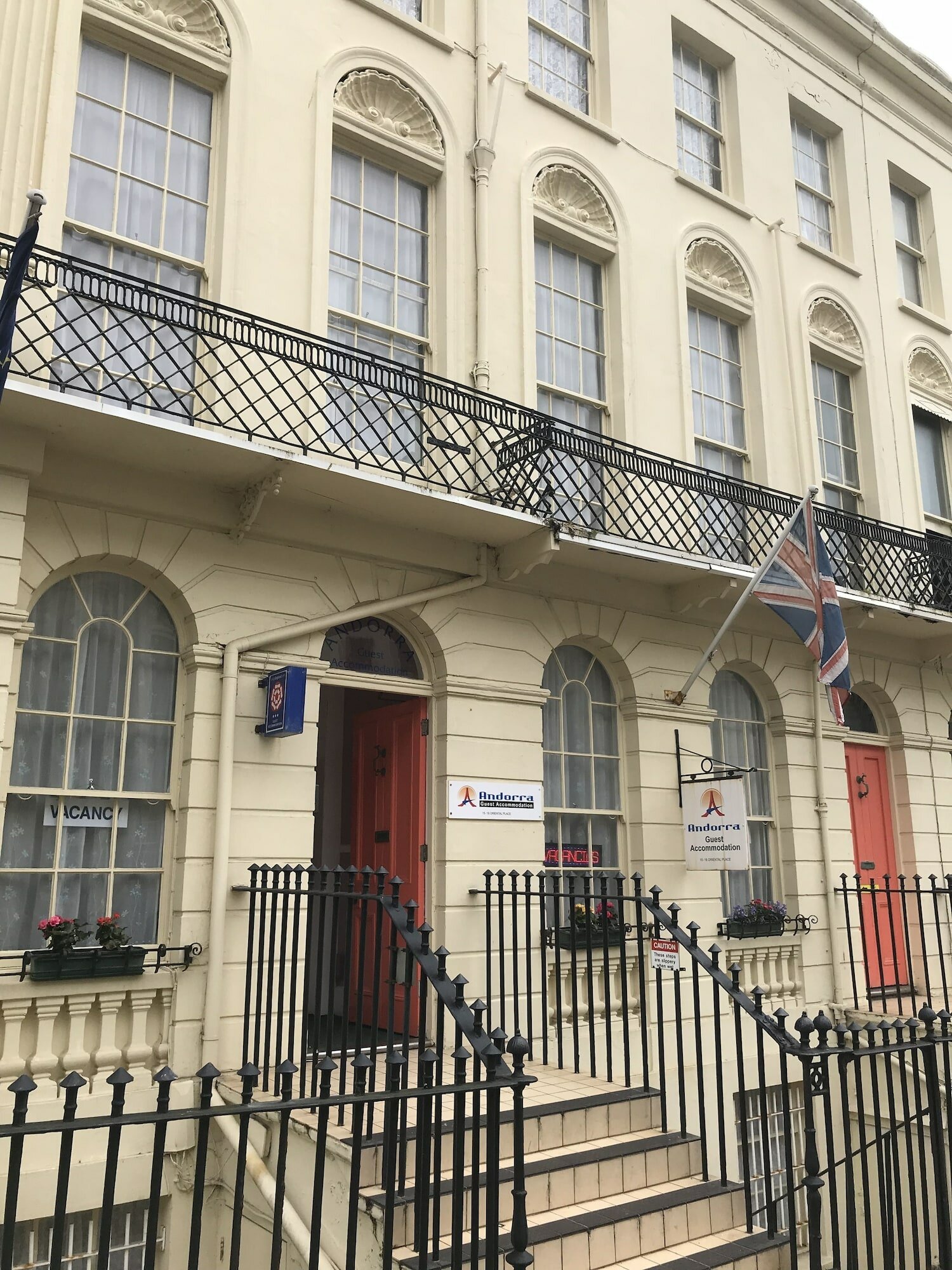 Фото Andorra Guest Accommodation