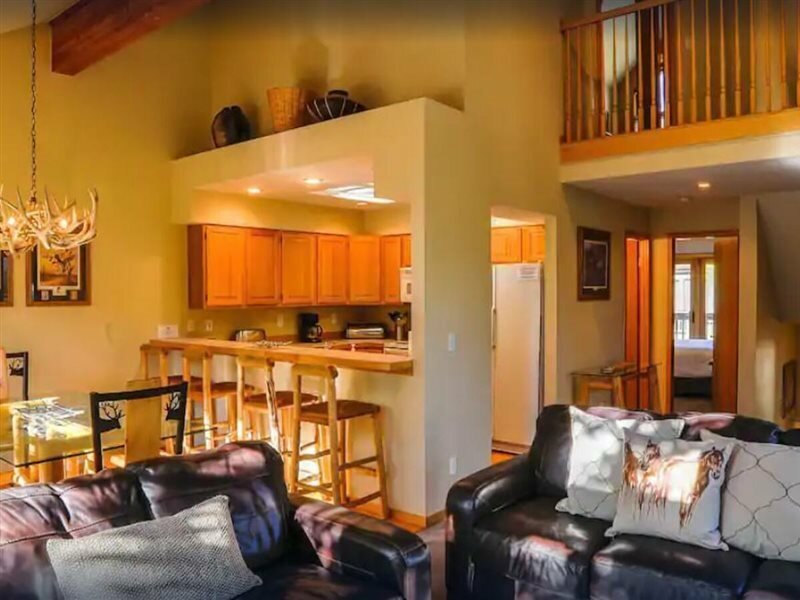 Фото Highlander 324 Townhome with Private Hot Tub