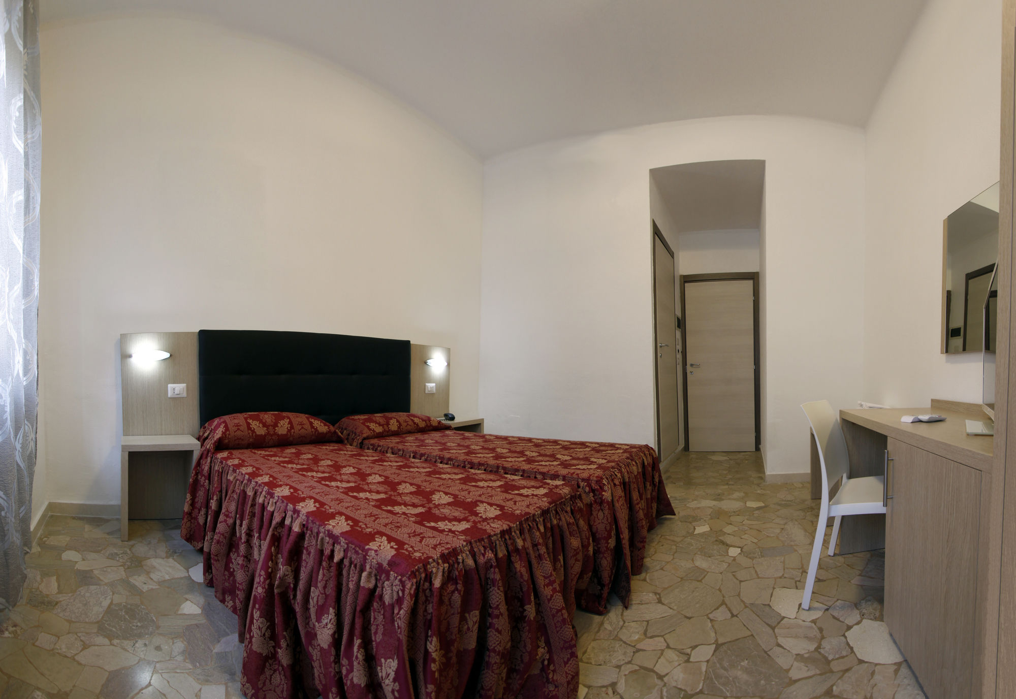 Фото Lux Hotel Durante