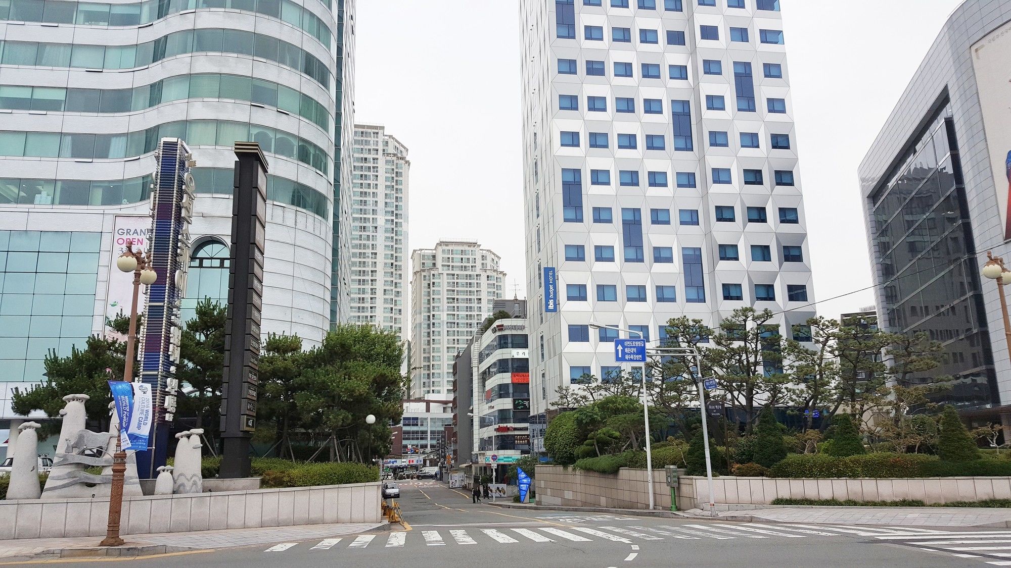 Фото Dongbaekseom Guesthouse - Hostel
