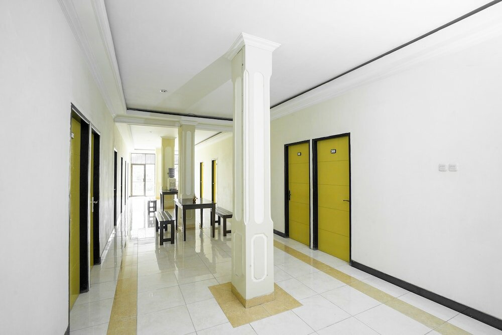 Фото Oyo 2319 Tengkawang Residence