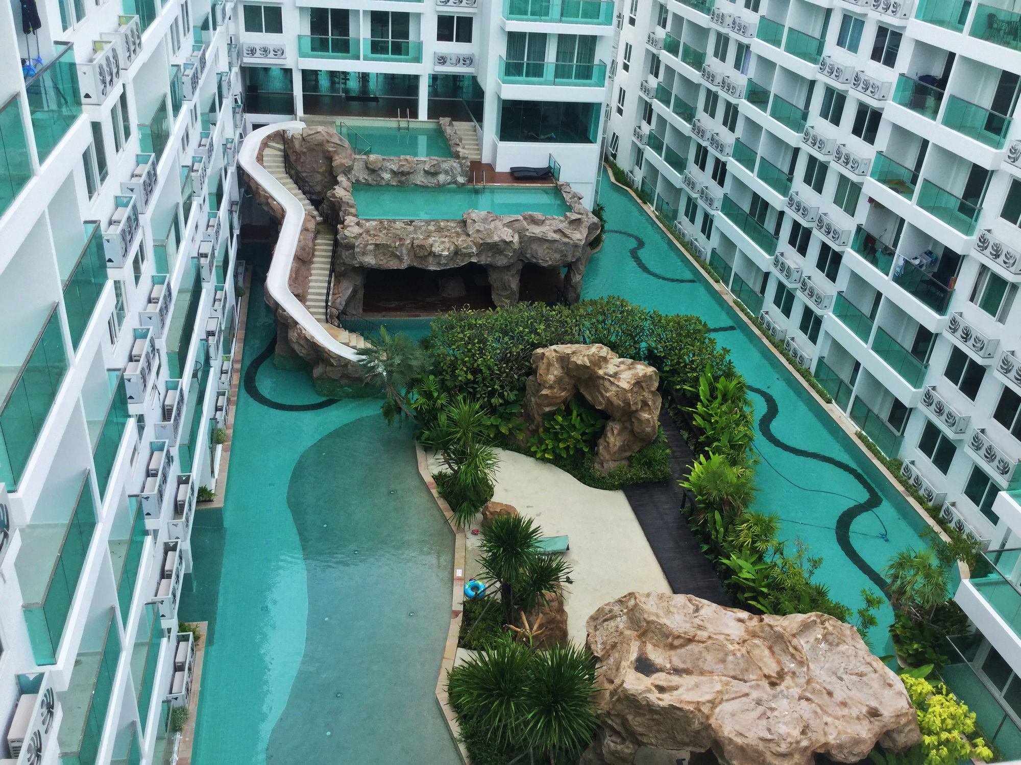 Фото Amazon Residence by Pattaya Sunny Rentals