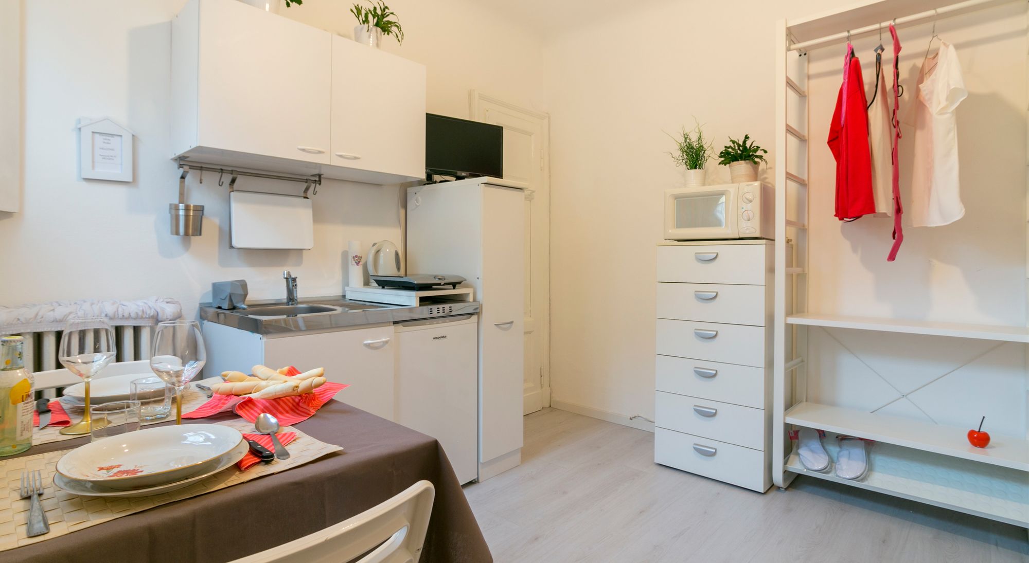 Фото NotaMi - Titty House Crocetta