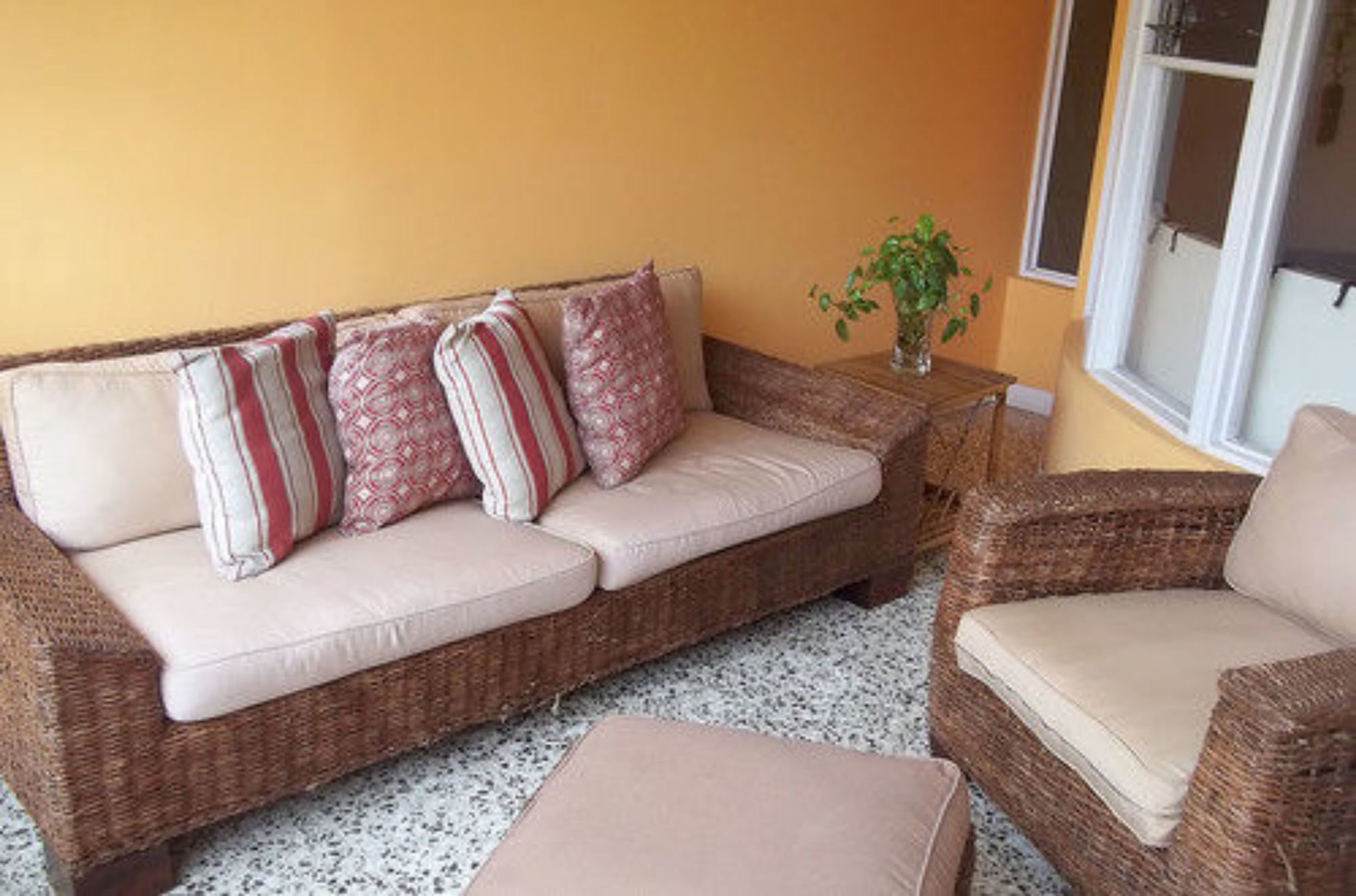 Фото Bed & Breakfast the Rock