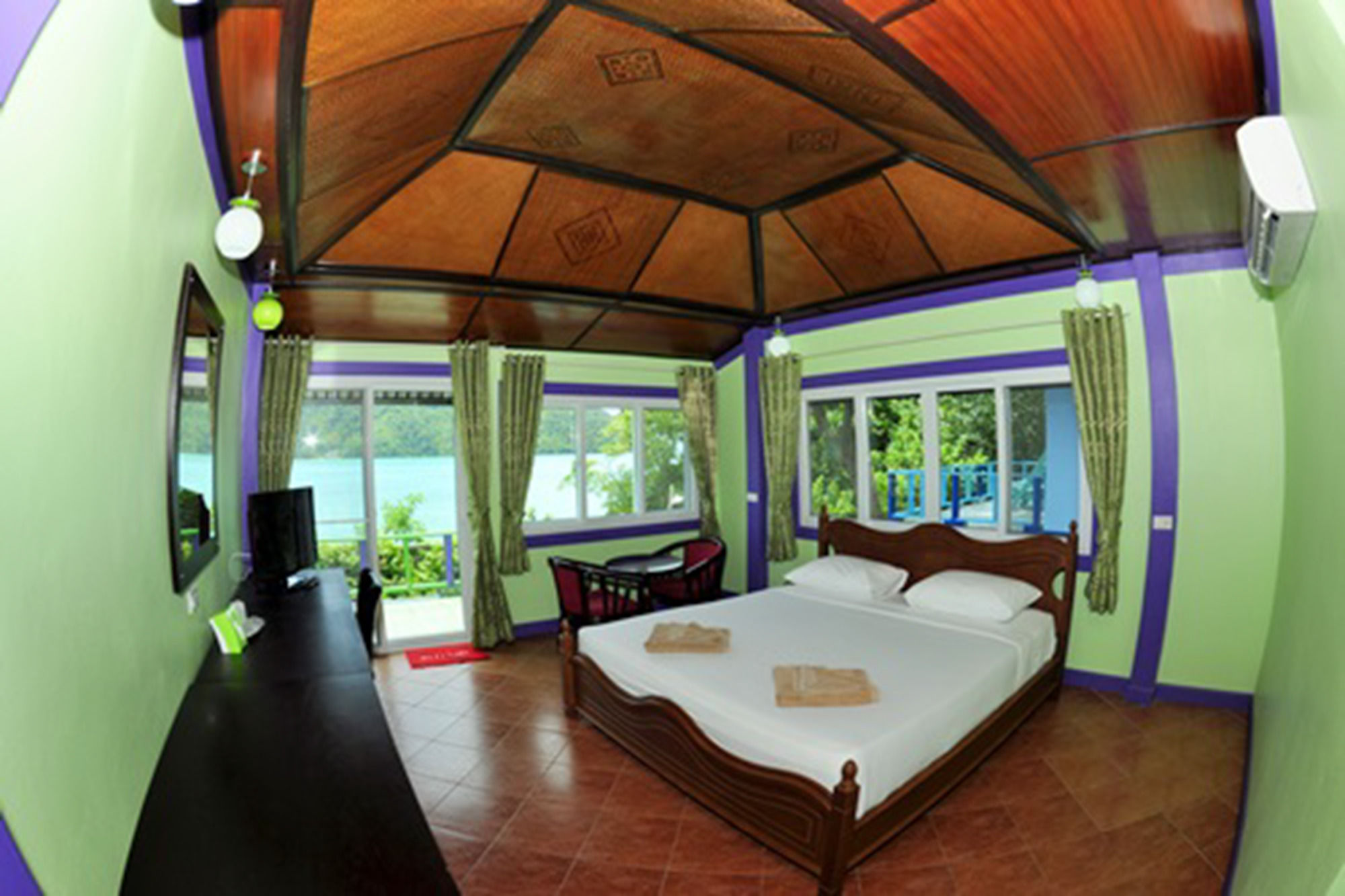 Фото Phi Phi View Point Resort