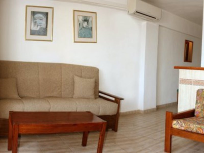 Фото Apartamentos Llevant