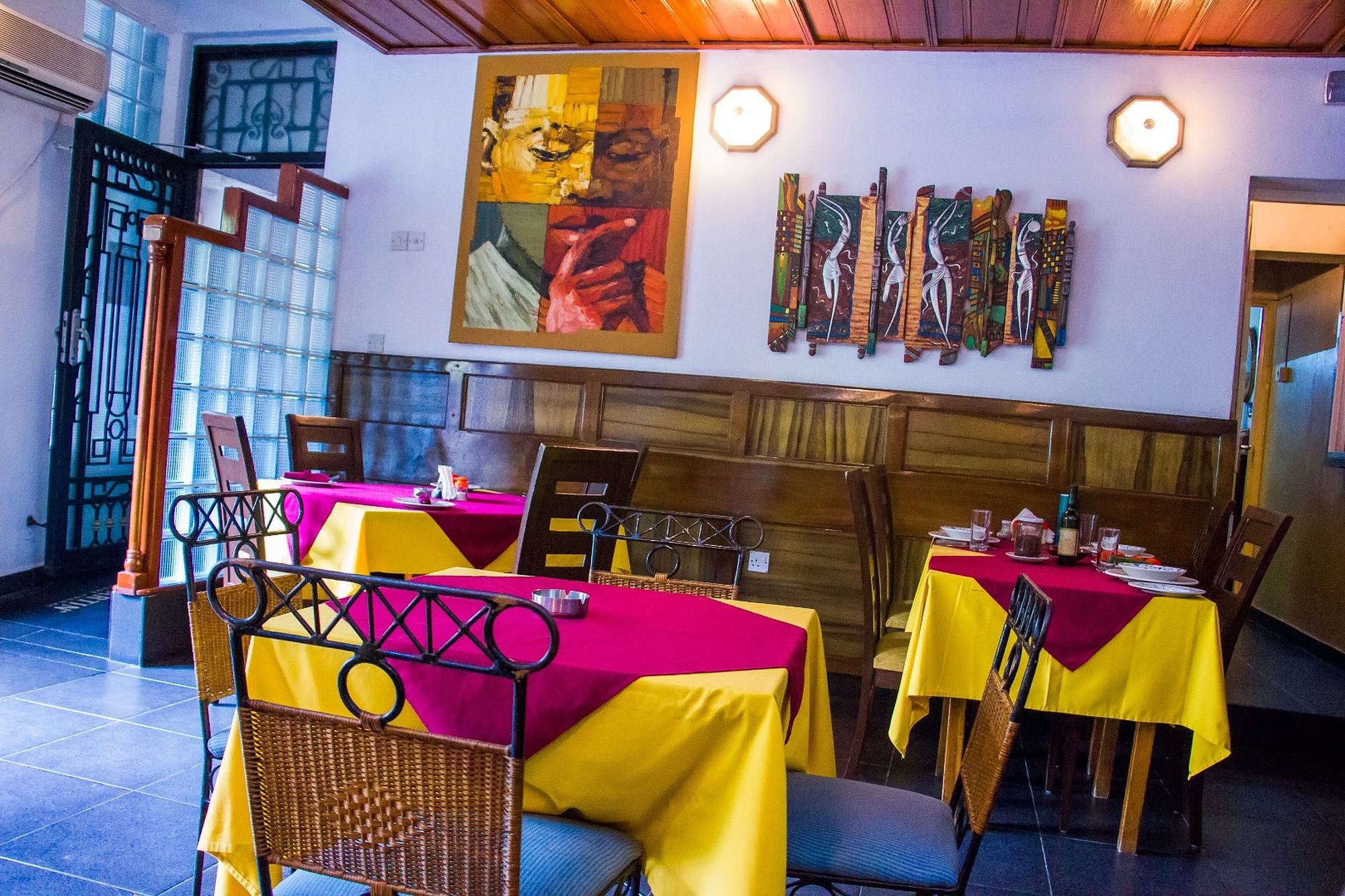 Фото Elliotnass Hotel