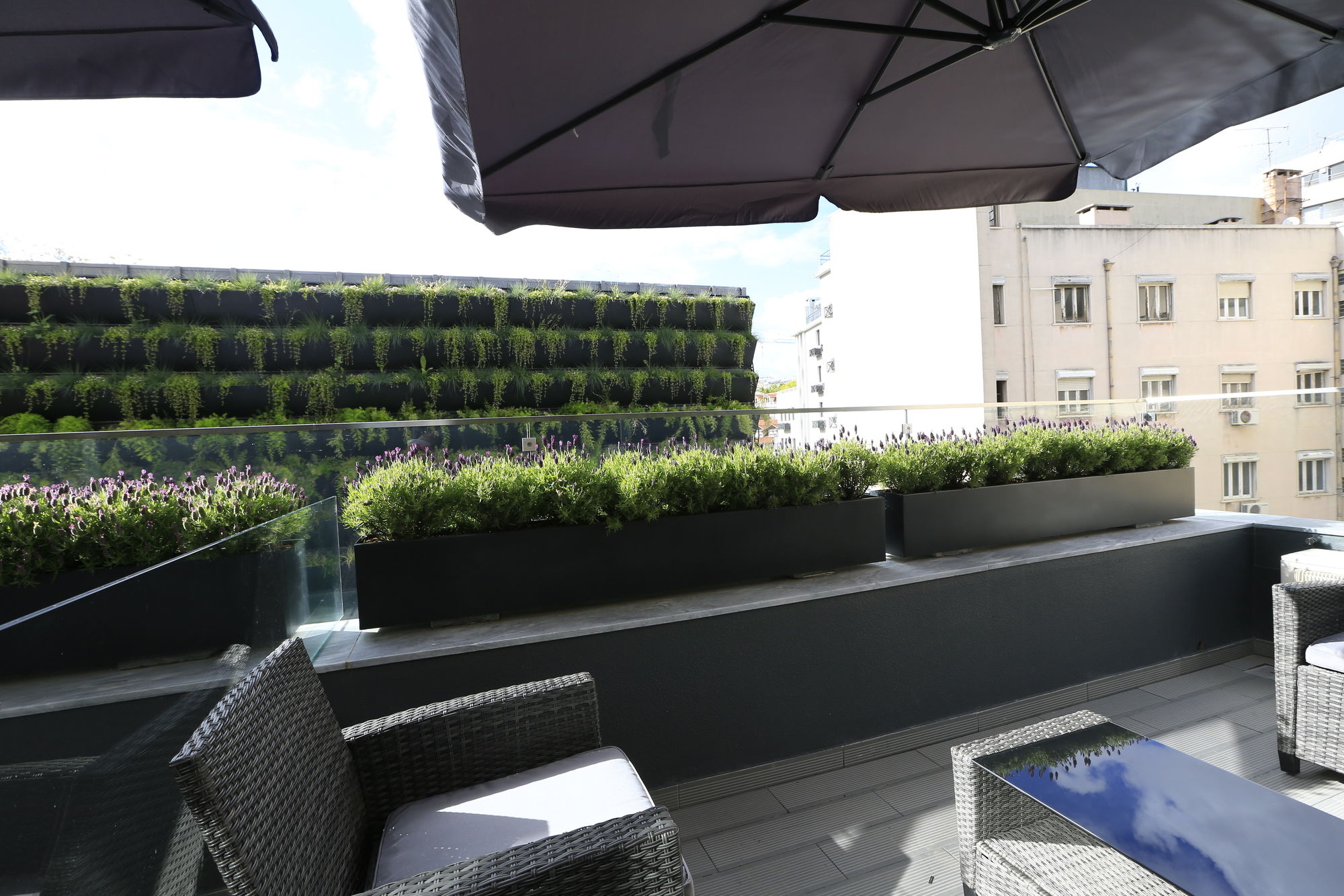 Фото Charm Flats