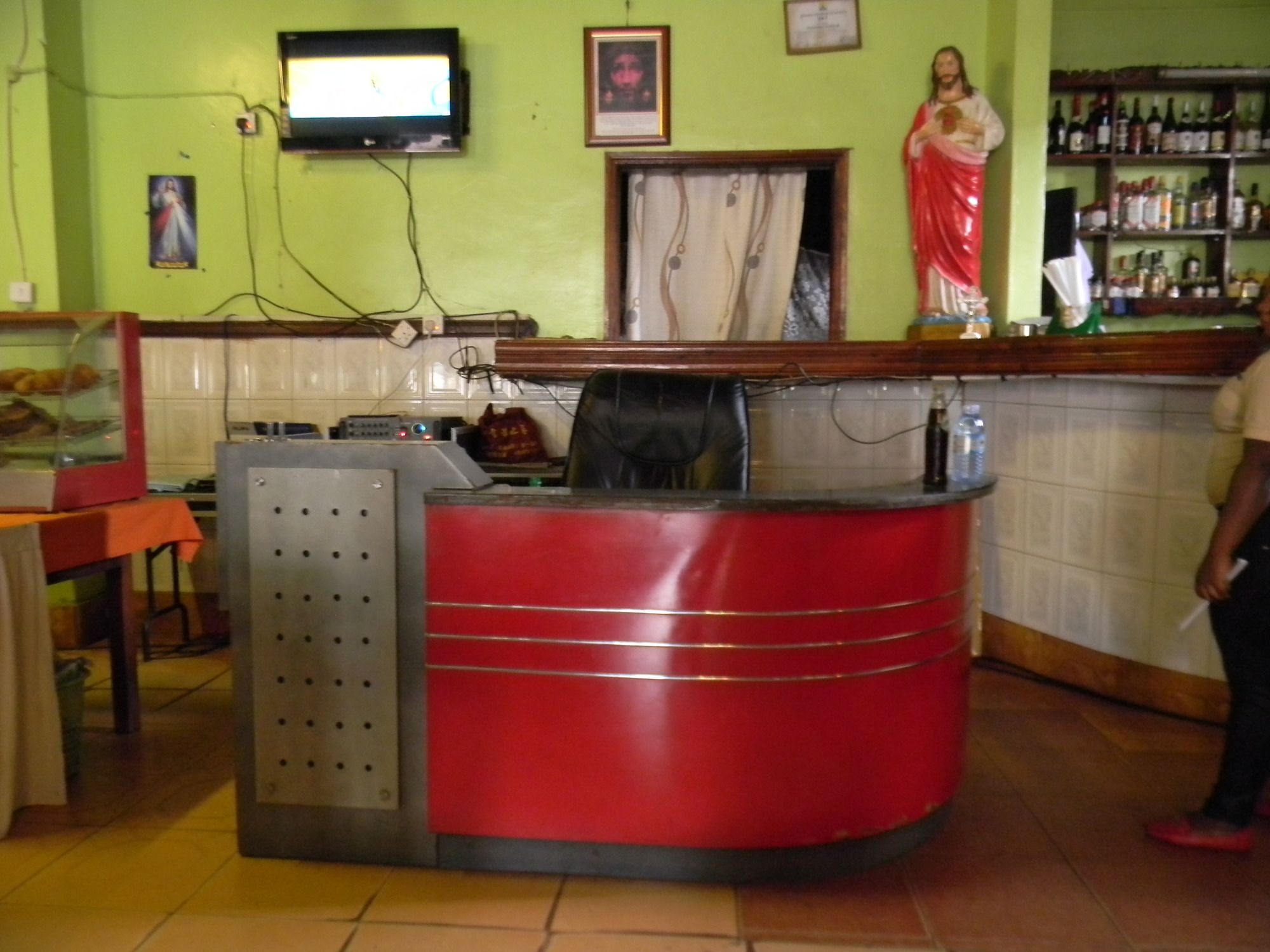 Фото G One Hotel