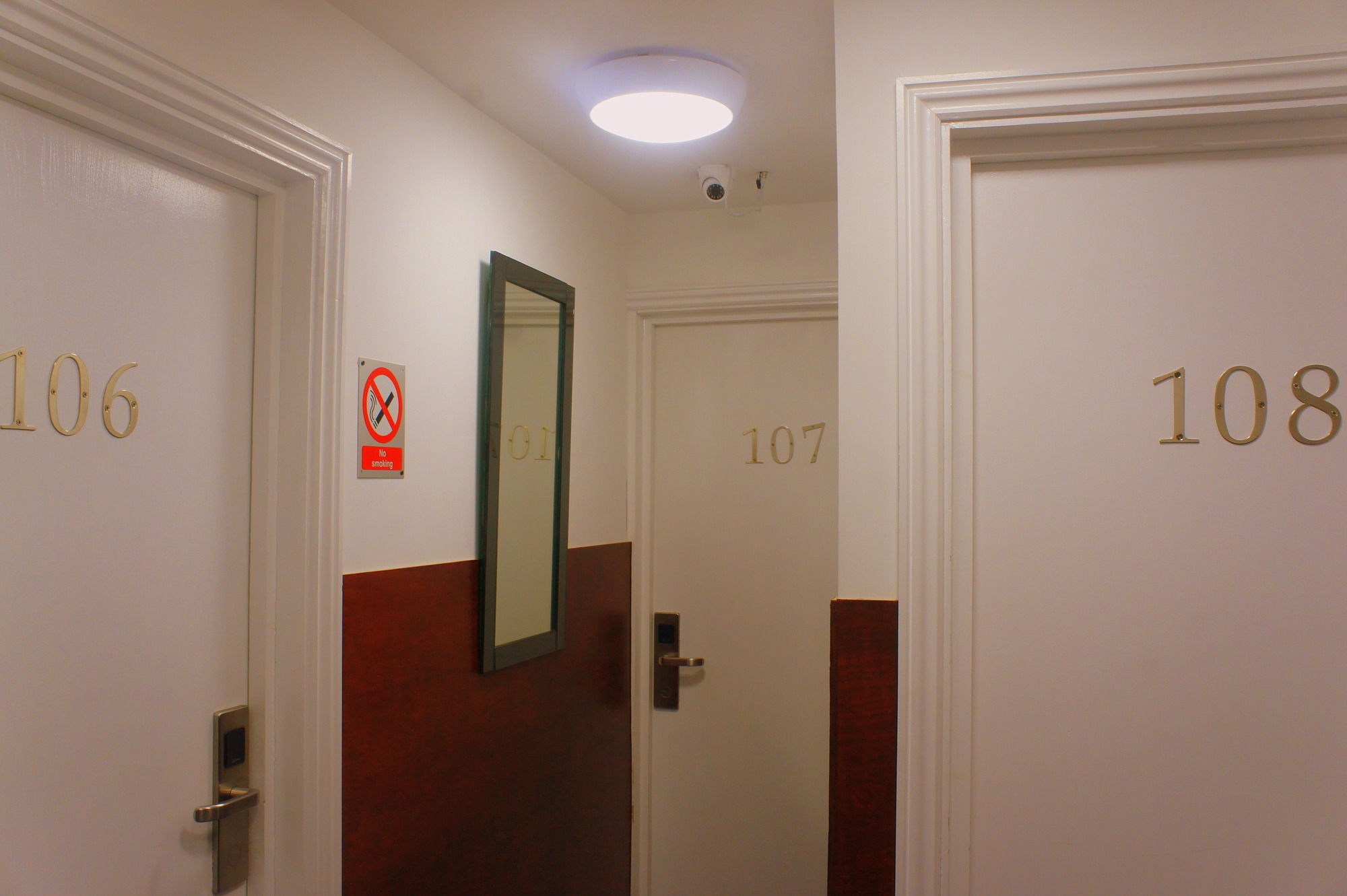 Фото Plaza London Hotel