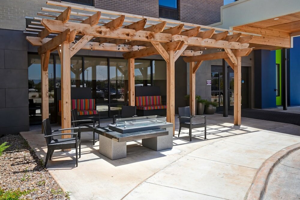 Фото Home2 Suites by Hilton Oklahoma City Airport